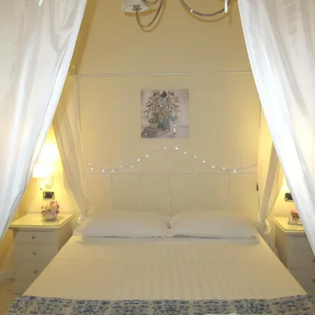 Life Nocleg ze śniadaniem