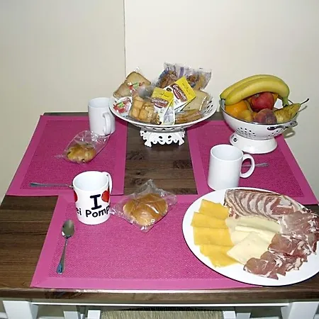 Life Bed and Breakfast Πομπηία