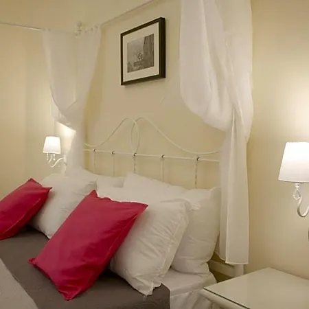 Life Bed and Breakfast Πομπηία