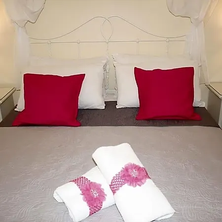 Life Bed and Breakfast