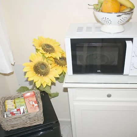 Life Nocleg ze śniadaniem