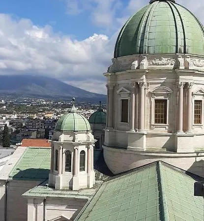 Life Nocleg ze śniadaniem Pompeja